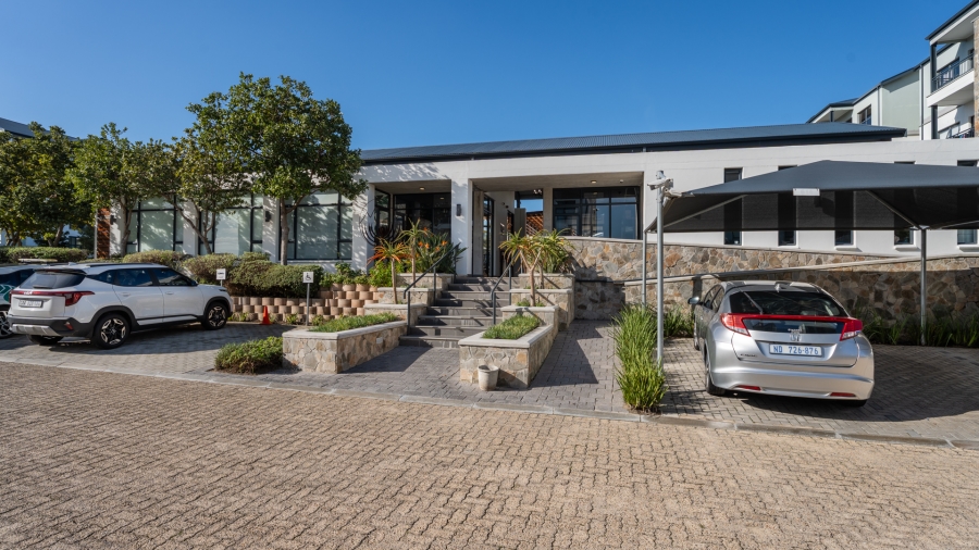 1 Bedroom Property for Sale in De Zicht Estate Western Cape